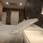 Palazzo Fracassini 4*