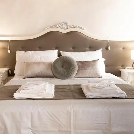 Palazzo Fracassini 4*