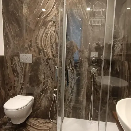 Palazzo Fracassini Affittacamere 4*