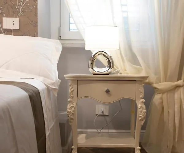 Palazzo Fracassini Maison d'hôtes 4*