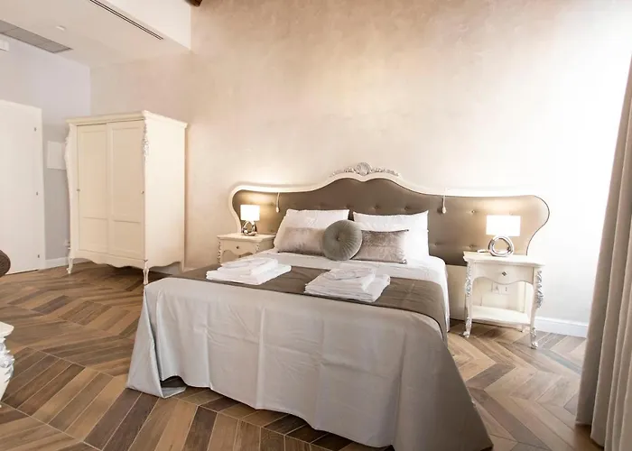 Palazzo Fracassini Rome