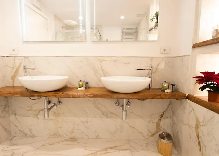 Palazzo Fracassini 4*