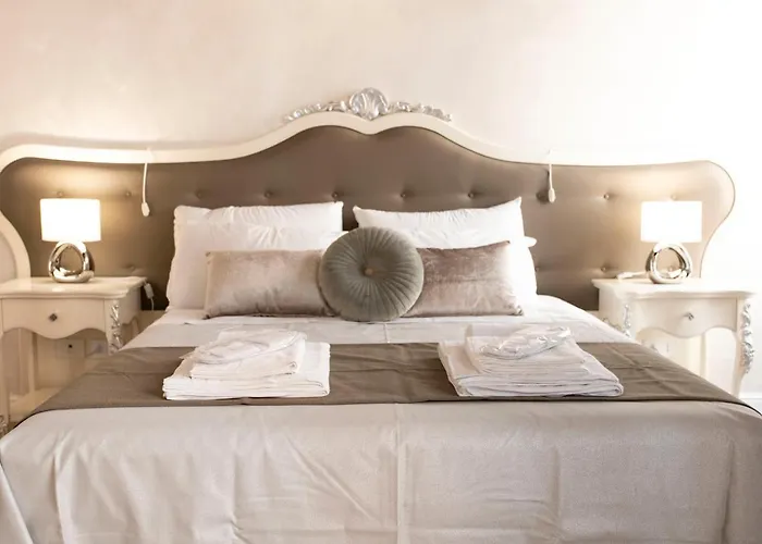 Palazzo Fracassini 4*