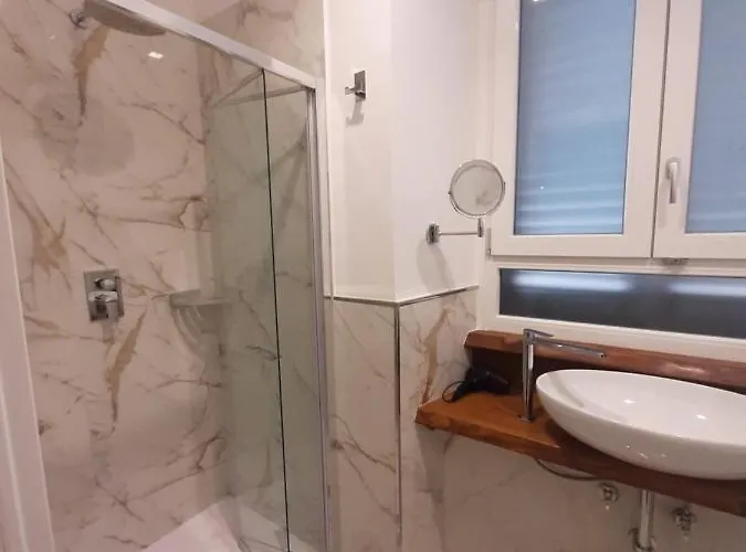 Palazzo Fracassini 4*