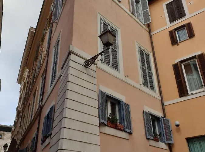 Palazzo Fracassini 4*