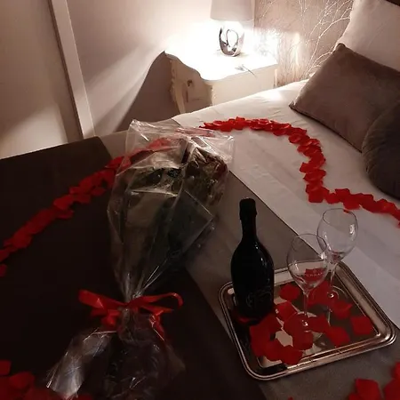 Palazzo Fracassini 4* روما
